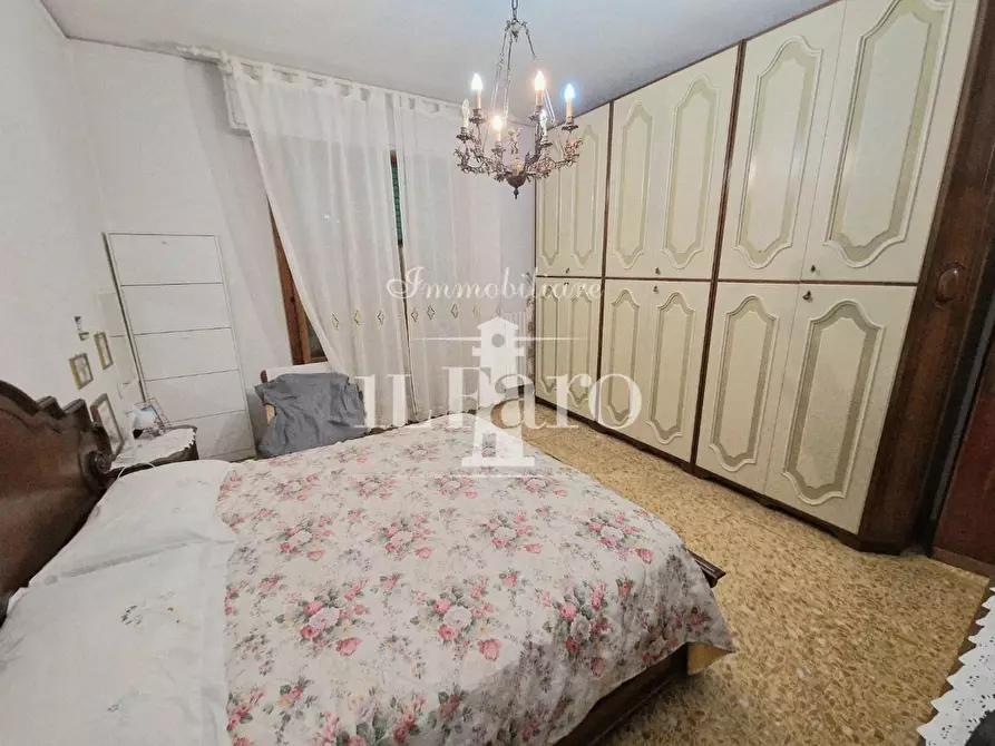 Immagine 17 di Appartamento in vendita  a Calenzano