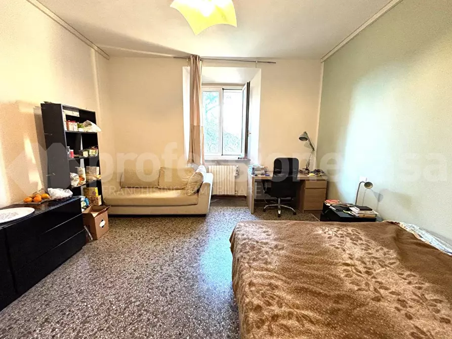 Immagine 1 di Appartamento in vendita  a Pisa