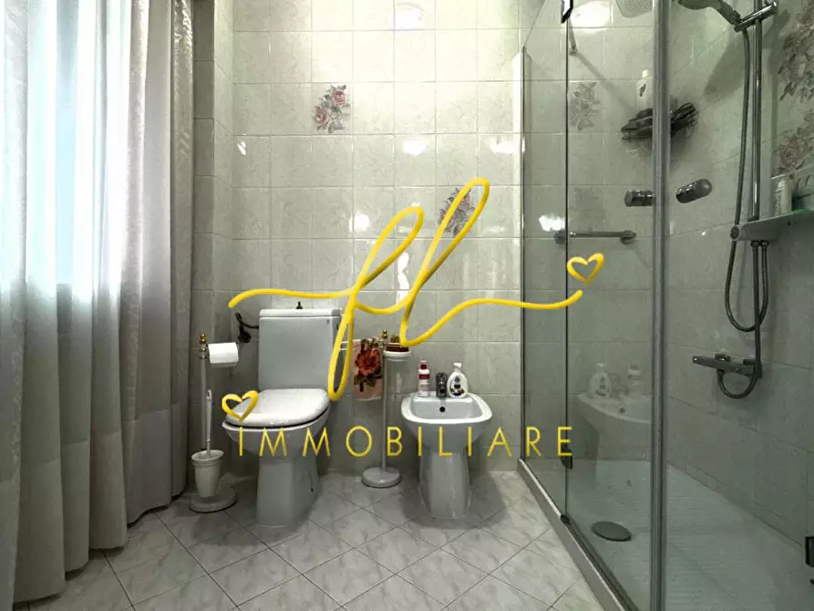 Immagine 11 di Appartamento in vendita  a Cecina