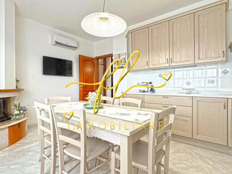 Immagine 7 di Appartamento in vendita  a Cecina