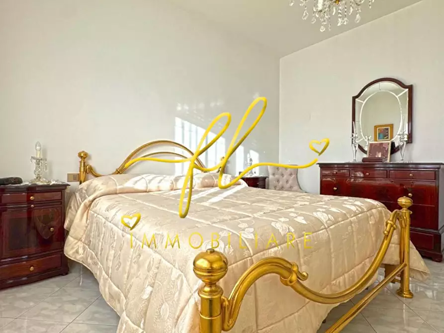 Immagine 12 di Appartamento in vendita  a Cecina