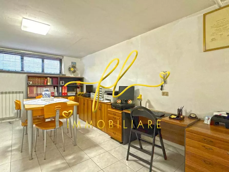 Immagine 24 di Appartamento in vendita  a Cecina