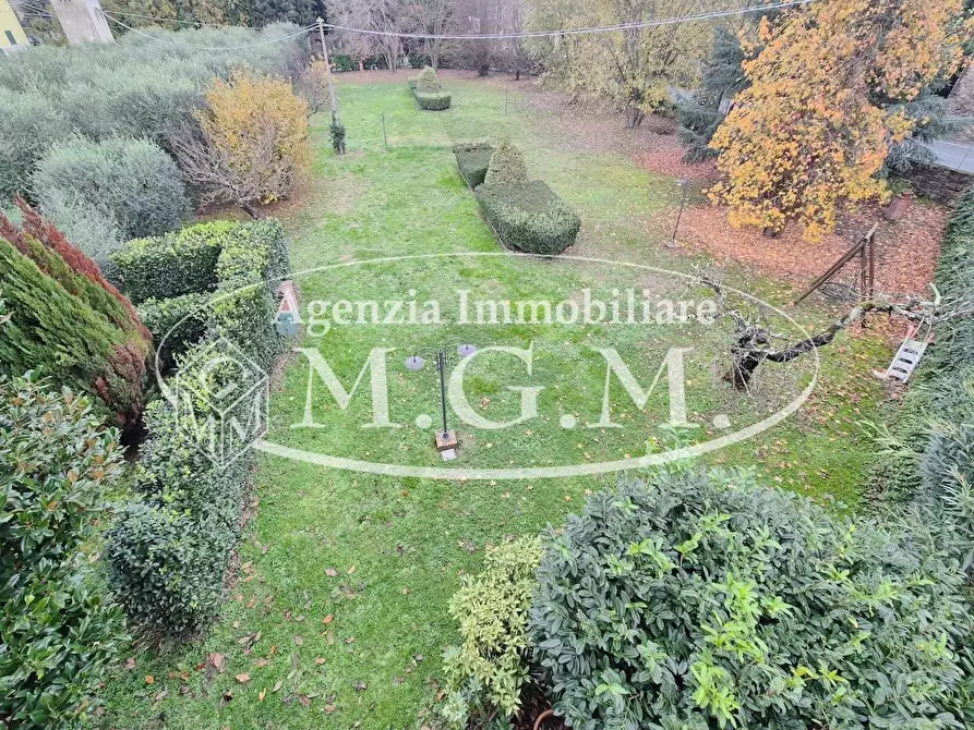 Immagine 44 di Villa in vendita  a Capannori