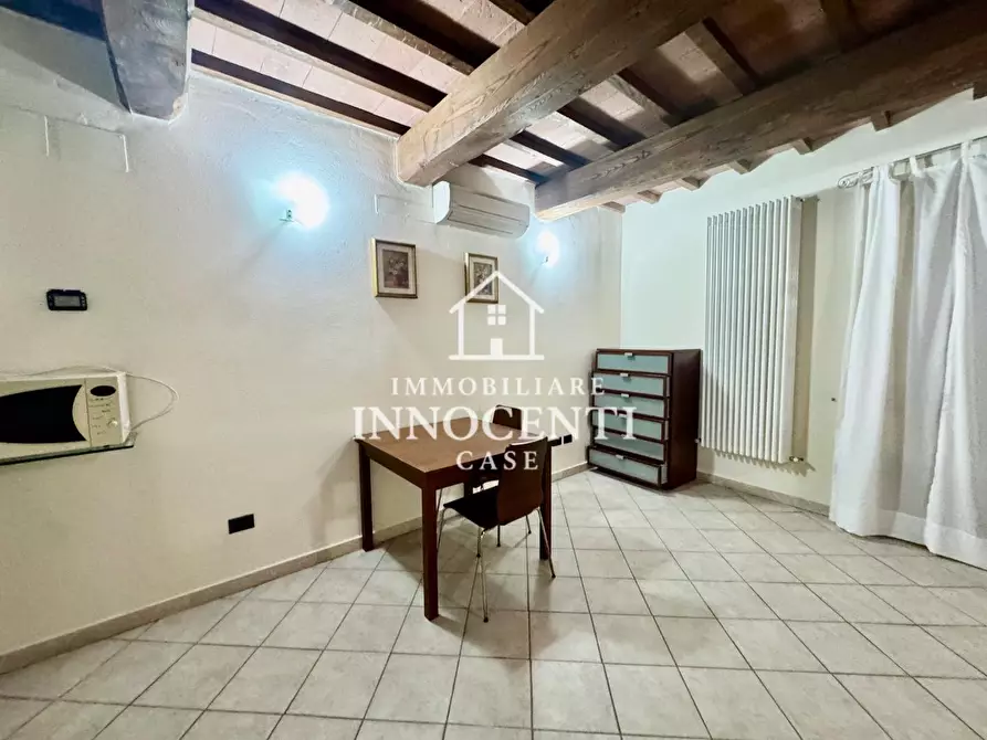 Immagine 3 di Appartamento in affitto  a Massa