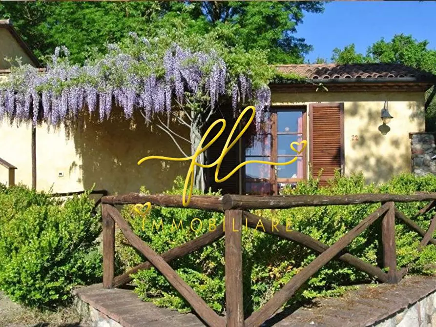 Immagine 10 di Casa colonica in vendita  a Guardistallo