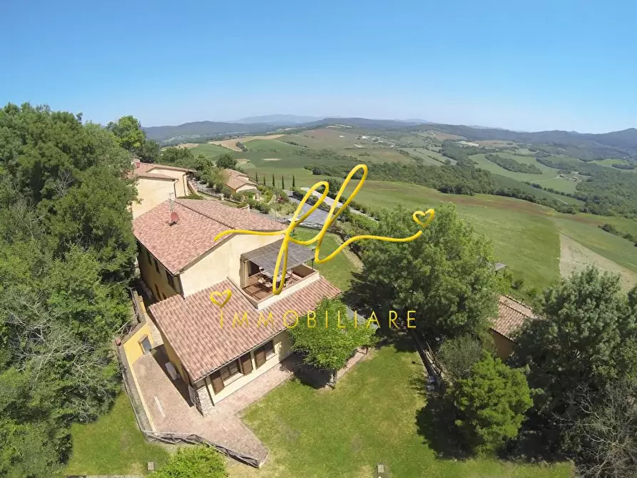 Immagine 3 di Casa colonica in vendita  a Guardistallo