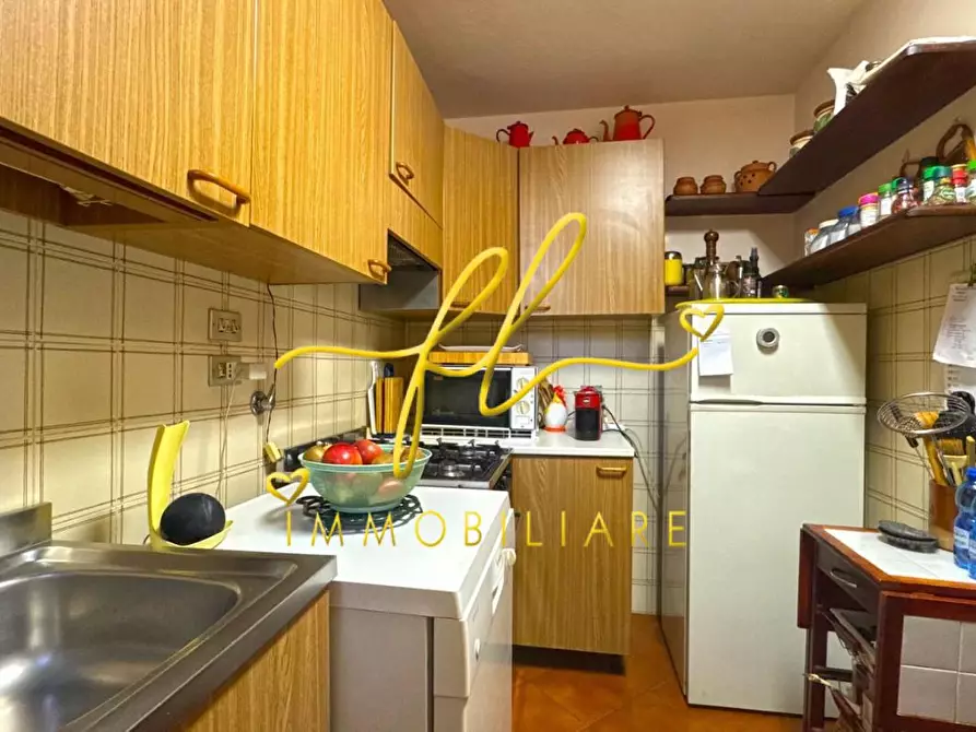 Immagine 16 di Villa in vendita  a Cecina