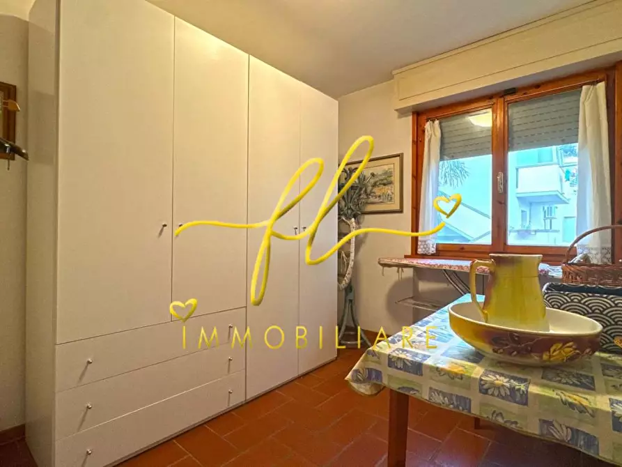 Immagine 31 di Villa in vendita  a Cecina