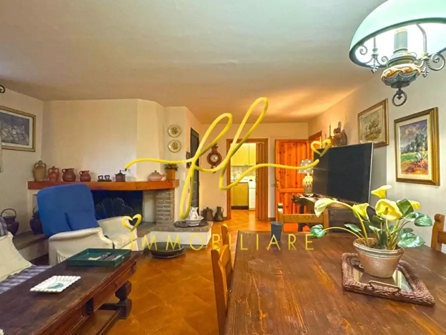 Immagine 49 di Villa in vendita  a Cecina