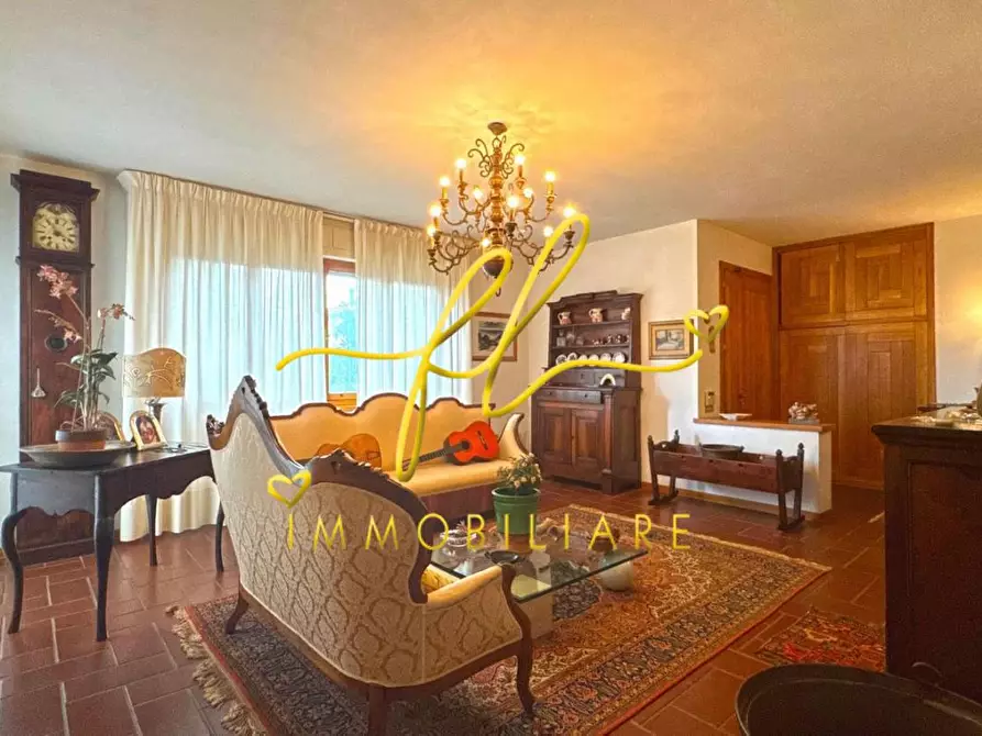 Immagine 7 di Villa in vendita  a Cecina