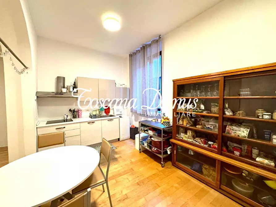 Immagine 7 di Appartamento in vendita  a Siena