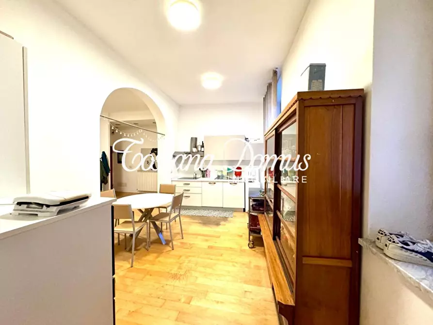 Immagine 10 di Appartamento in vendita  a Siena