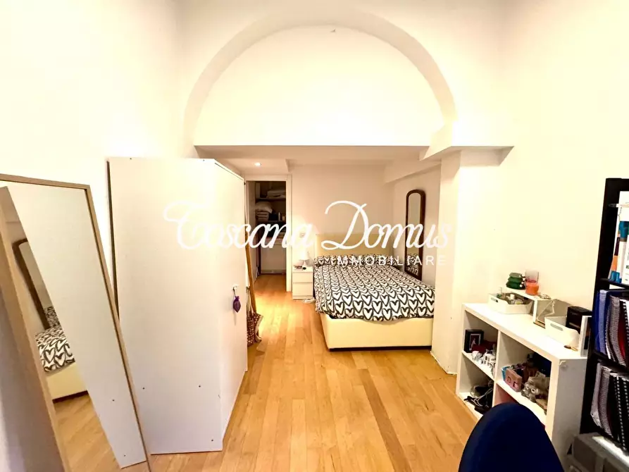 Immagine 14 di Appartamento in vendita  a Siena