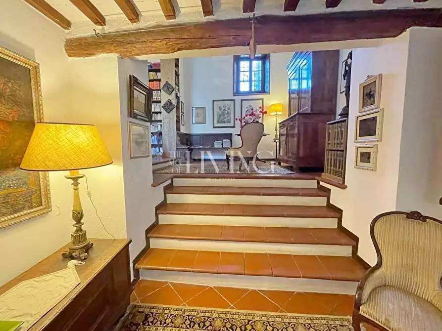Immagine 18 di Rustico / casale in vendita  a Lucca