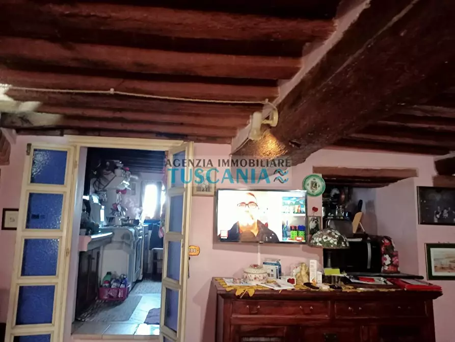 Immagine 7 di Appartamento in vendita  a Peccioli