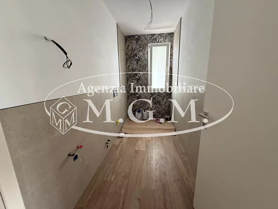 Immagine 30 di Casa trifamiliare in vendita  a Pontedera