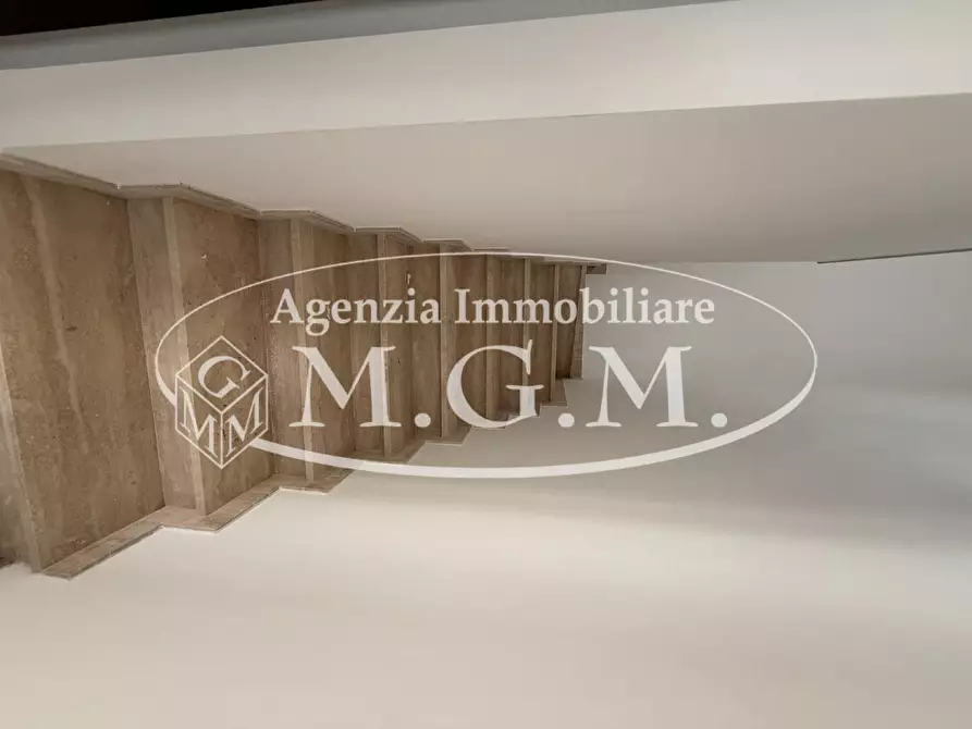 Immagine 33 di Casa trifamiliare in vendita  a Pontedera