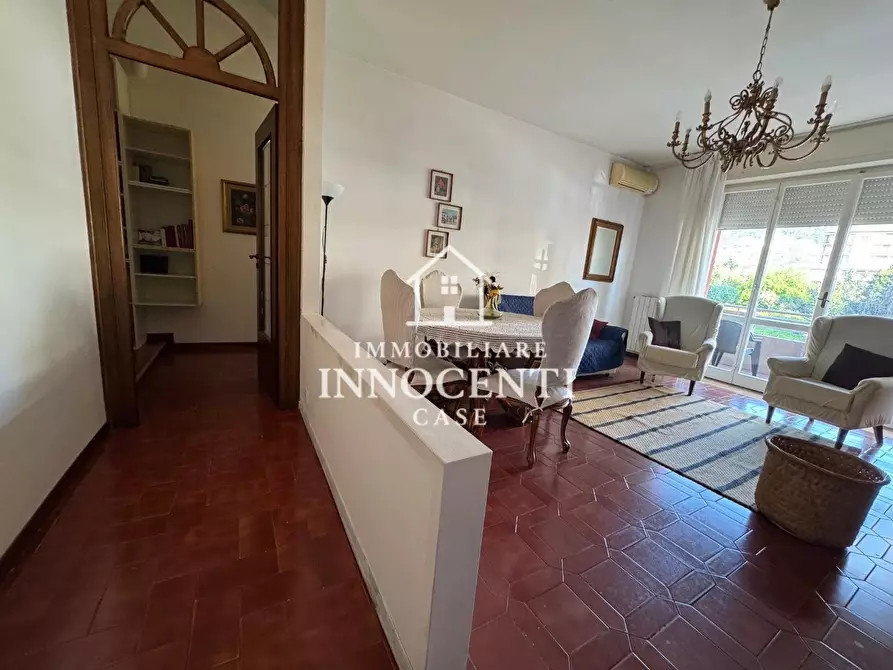 Immagine 13 di Appartamento in vendita  a Massa