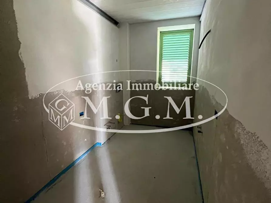 Immagine 19 di Villa in vendita  a Calcinaia