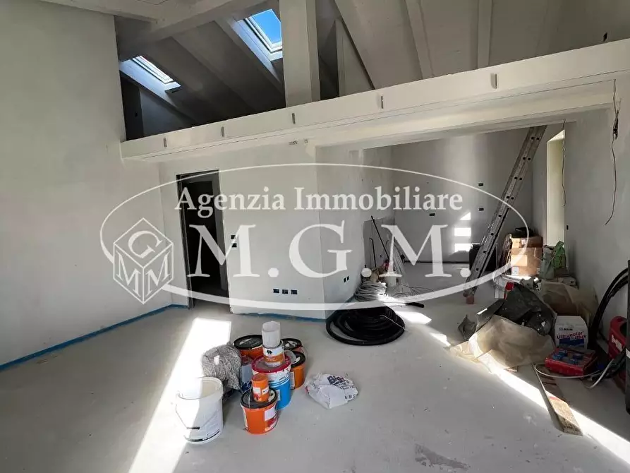 Immagine 14 di Villa in vendita  a Calcinaia