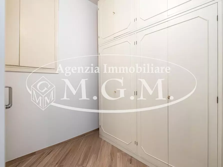 Immagine 35 di Villa in vendita  a Bientina