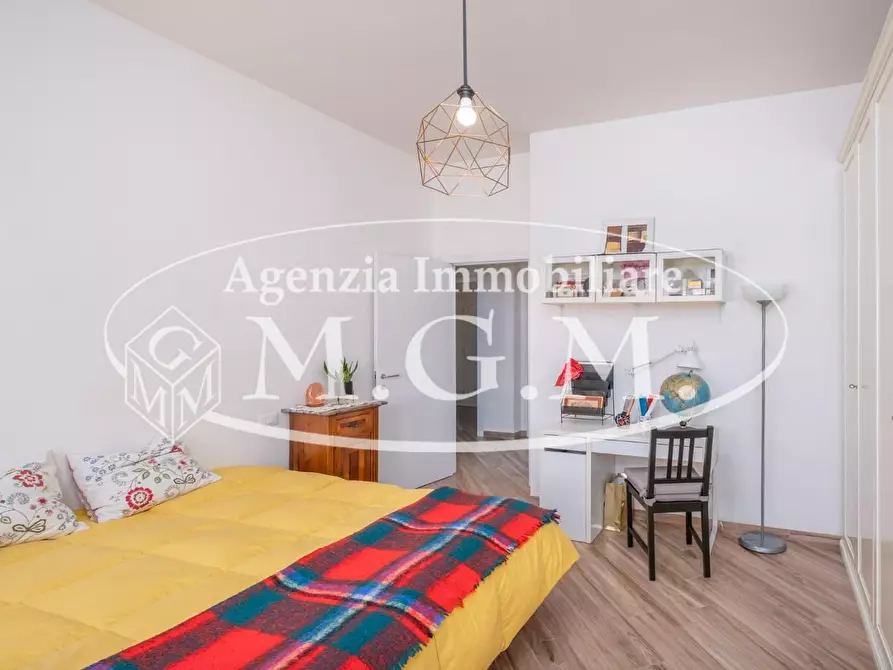 Immagine 34 di Villa in vendita  a Bientina