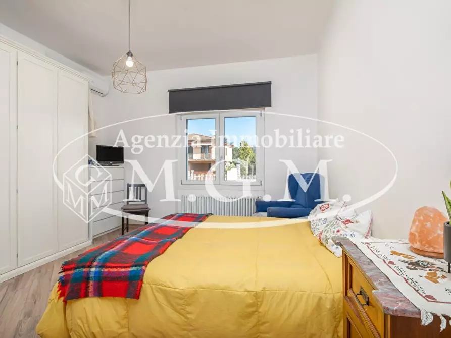 Immagine 33 di Villa in vendita  a Bientina