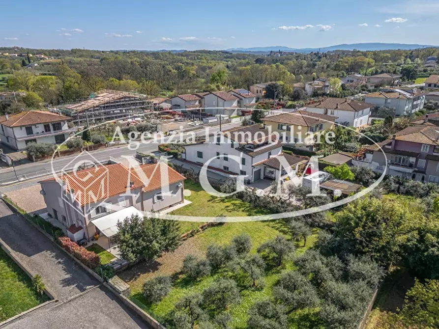 Immagine 57 di Villa in vendita  a Bientina