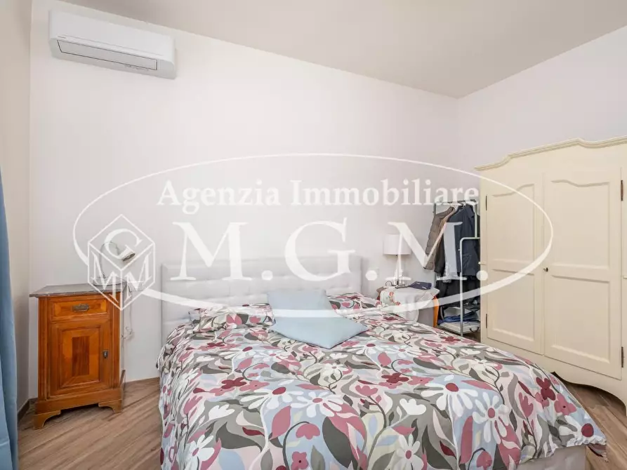 Immagine 24 di Villa in vendita  a Bientina