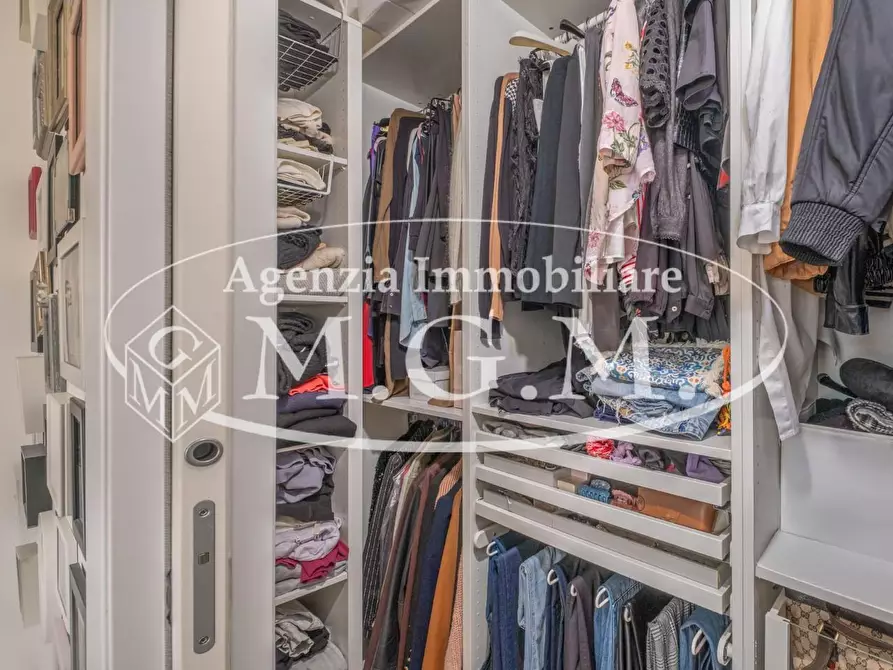 Immagine 30 di Villa in vendita  a Bientina