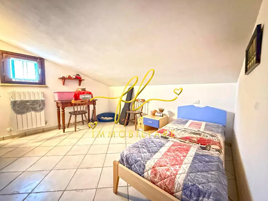 Immagine 13 di Appartamento in vendita  a Cecina