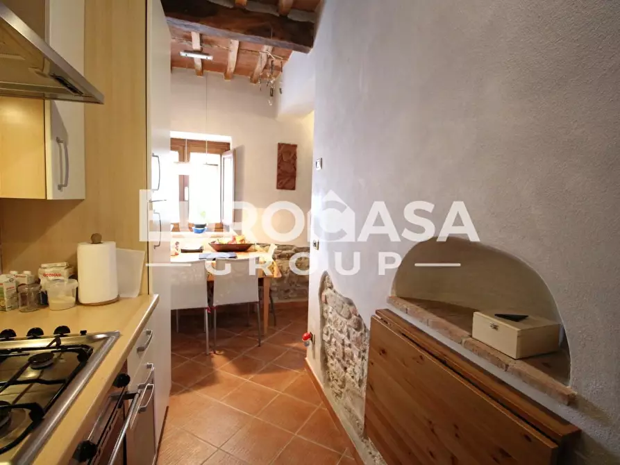 Immagine 31 di Villa in vendita  a Capannori