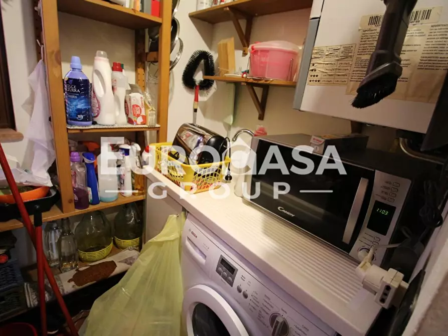 Immagine 32 di Villa in vendita  a Capannori