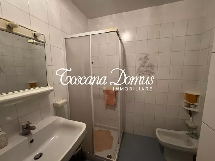 Immagine 18 di Appartamento in vendita  a Siena