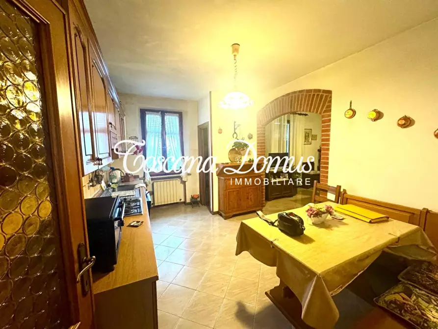 Immagine 5 di Appartamento in vendita  a Siena