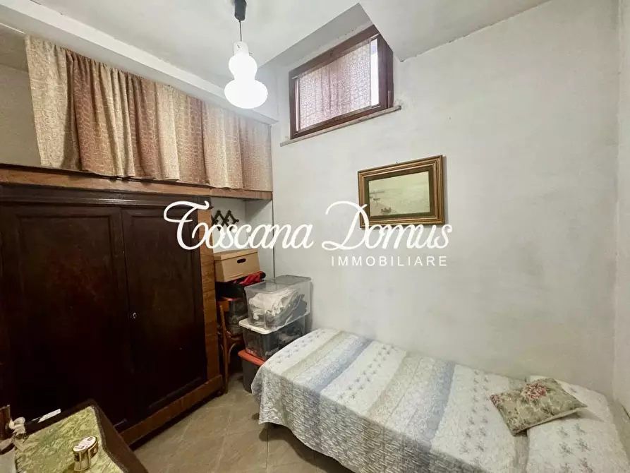 Immagine 12 di Appartamento in vendita  a Siena