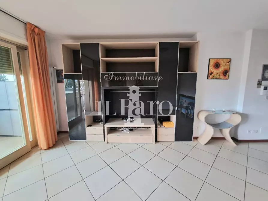 Immagine 4 di Appartamento in vendita  a Signa