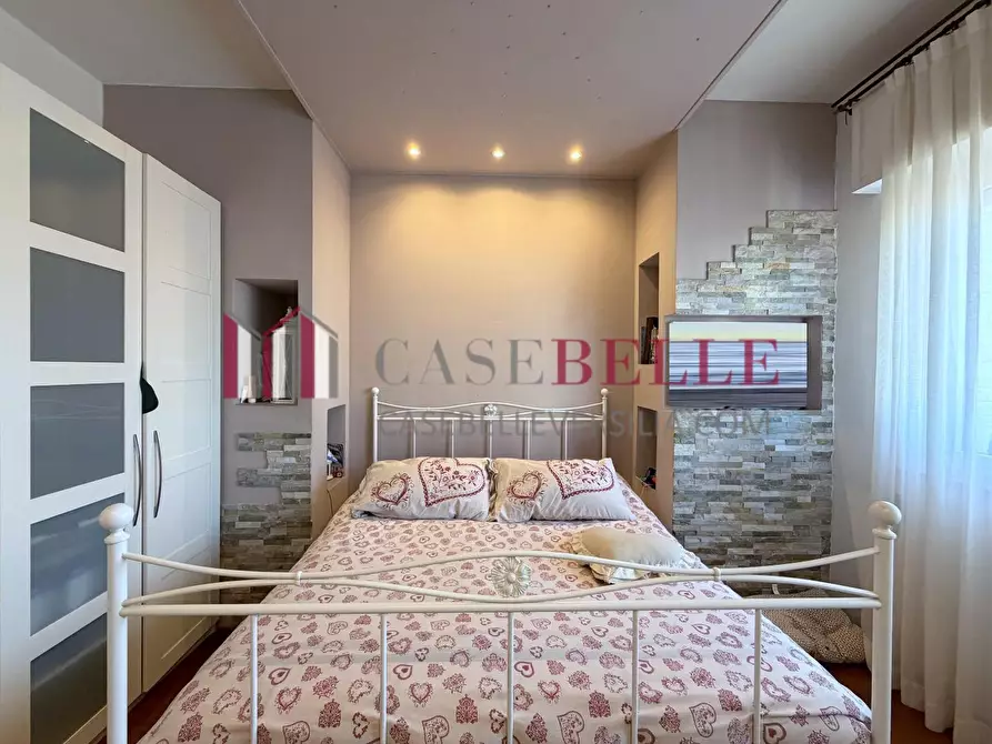 Immagine 22 di Casa indipendente in vendita  a Viareggio