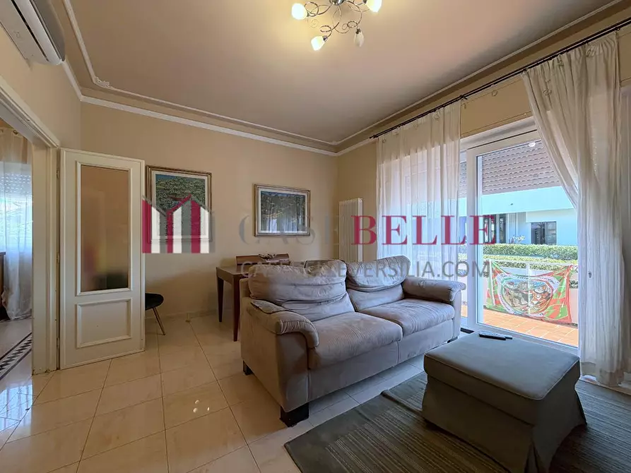 Immagine 10 di Casa indipendente in vendita  a Viareggio