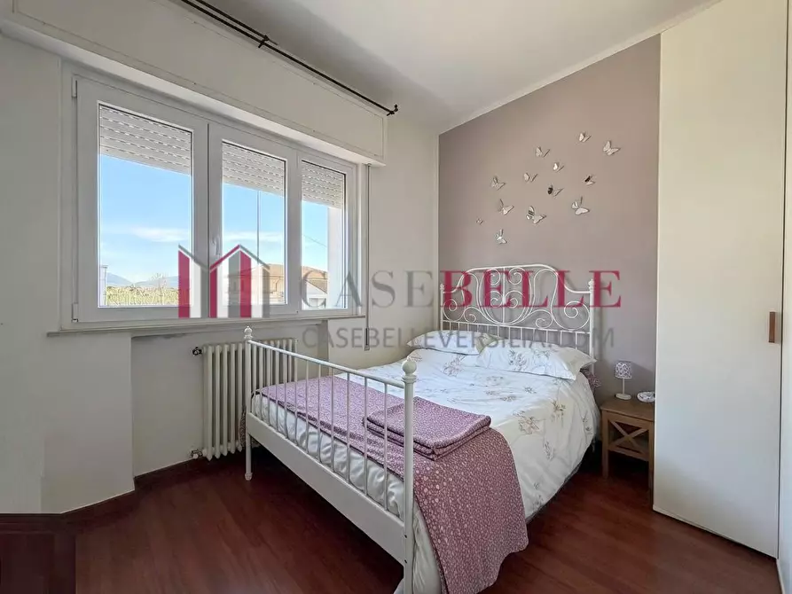 Immagine 33 di Casa indipendente in vendita  a Viareggio