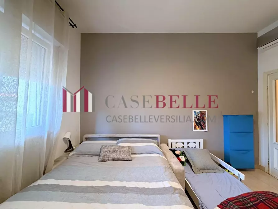 Immagine 15 di Casa indipendente in vendita  a Viareggio