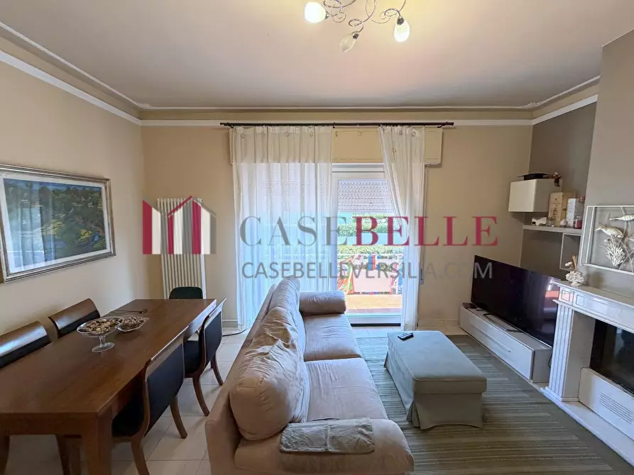 Immagine 37 di Casa indipendente in vendita  a Viareggio