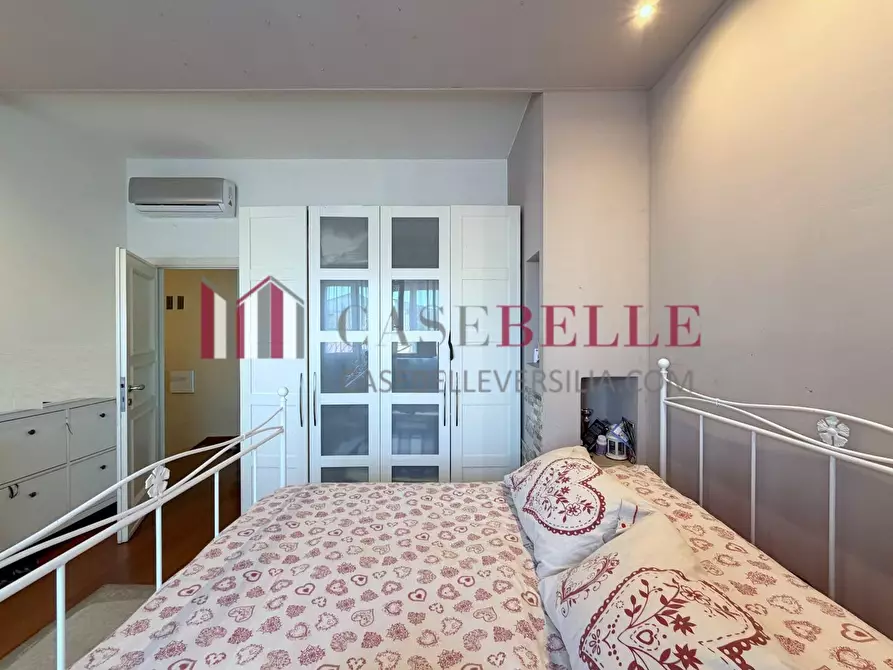 Immagine 23 di Casa indipendente in vendita  a Viareggio