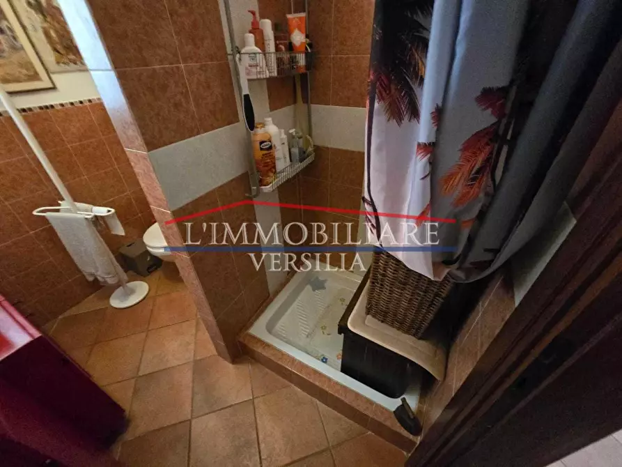 Immagine 42 di Casa indipendente in vendita  a Massa