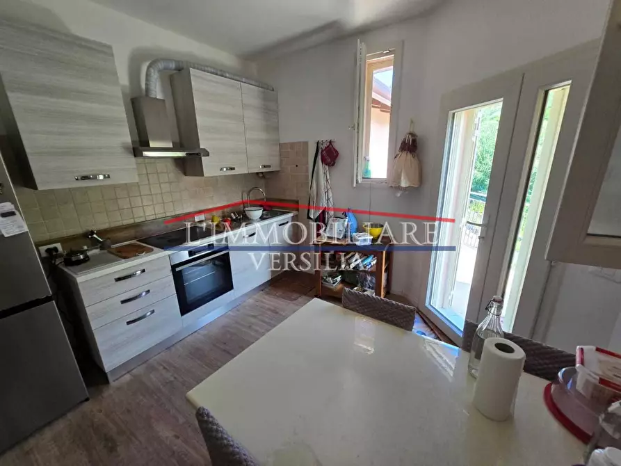 Immagine 6 di Casa indipendente in vendita  a Massa