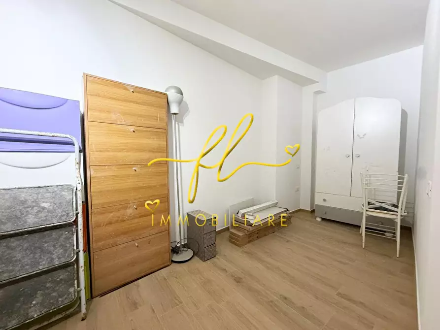 Immagine 16 di Appartamento in vendita  a Cecina