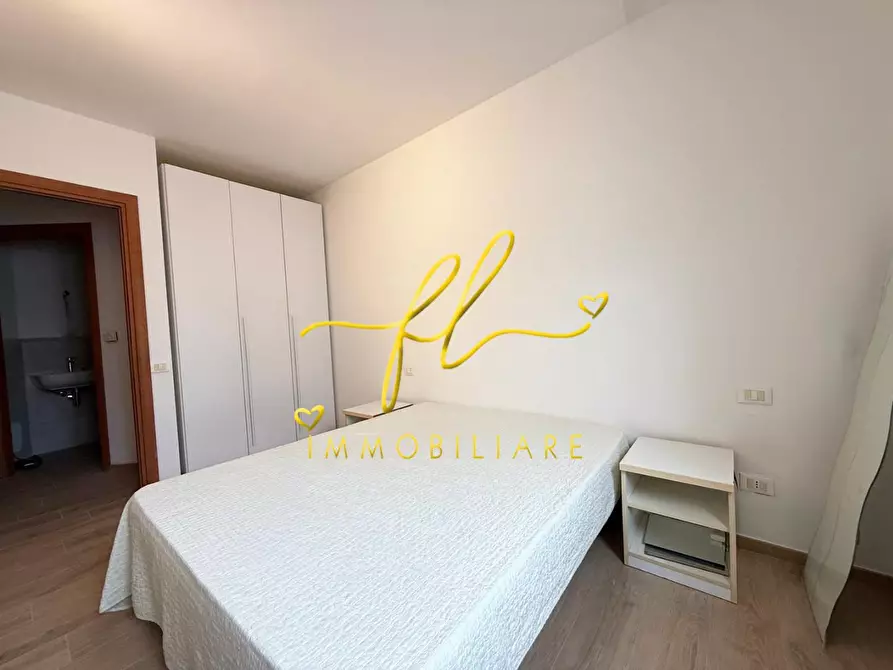 Immagine 12 di Appartamento in vendita  a Cecina