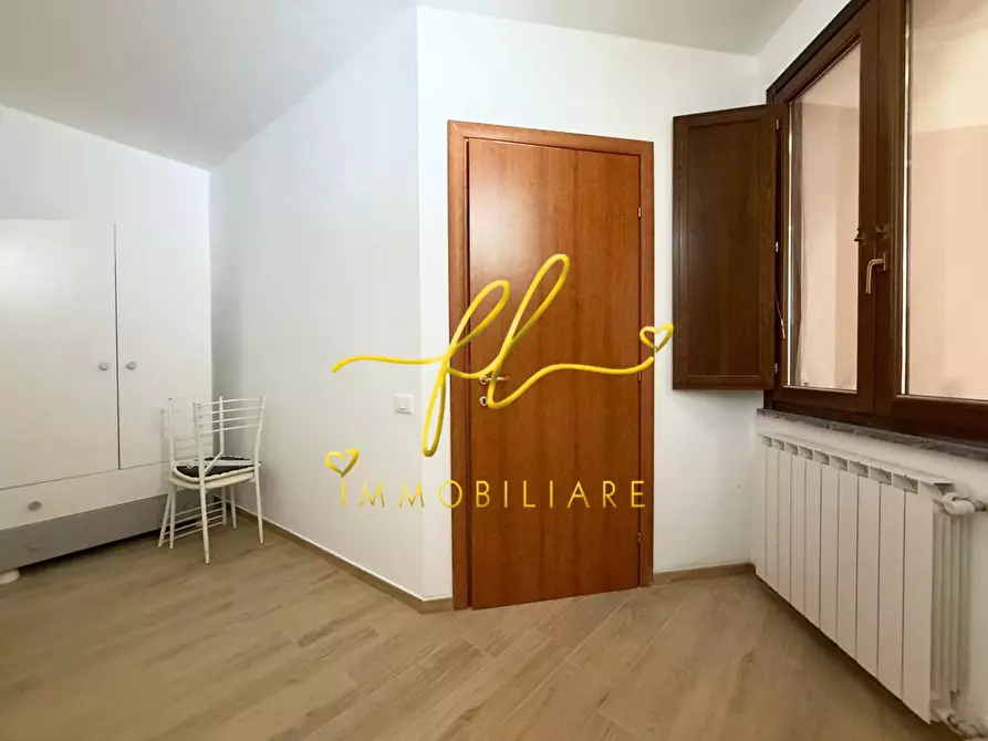 Immagine 15 di Appartamento in vendita  a Cecina