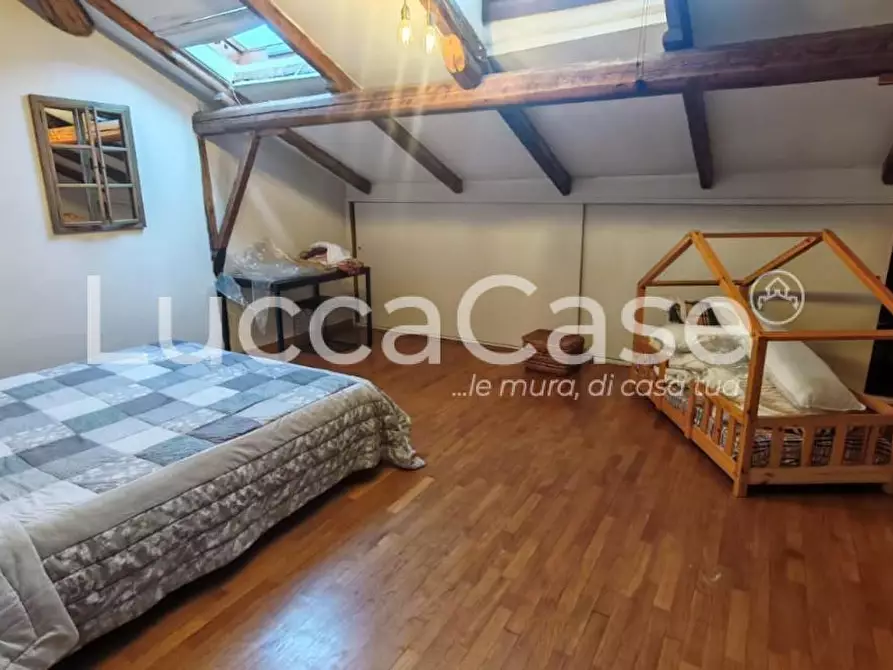 Immagine 9 di Appartamento in affitto  a Lucca