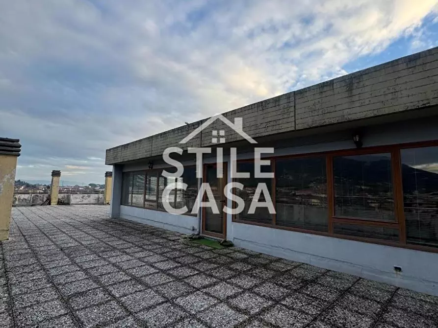 Immagine 14 di Magazzino in vendita  a Pescia